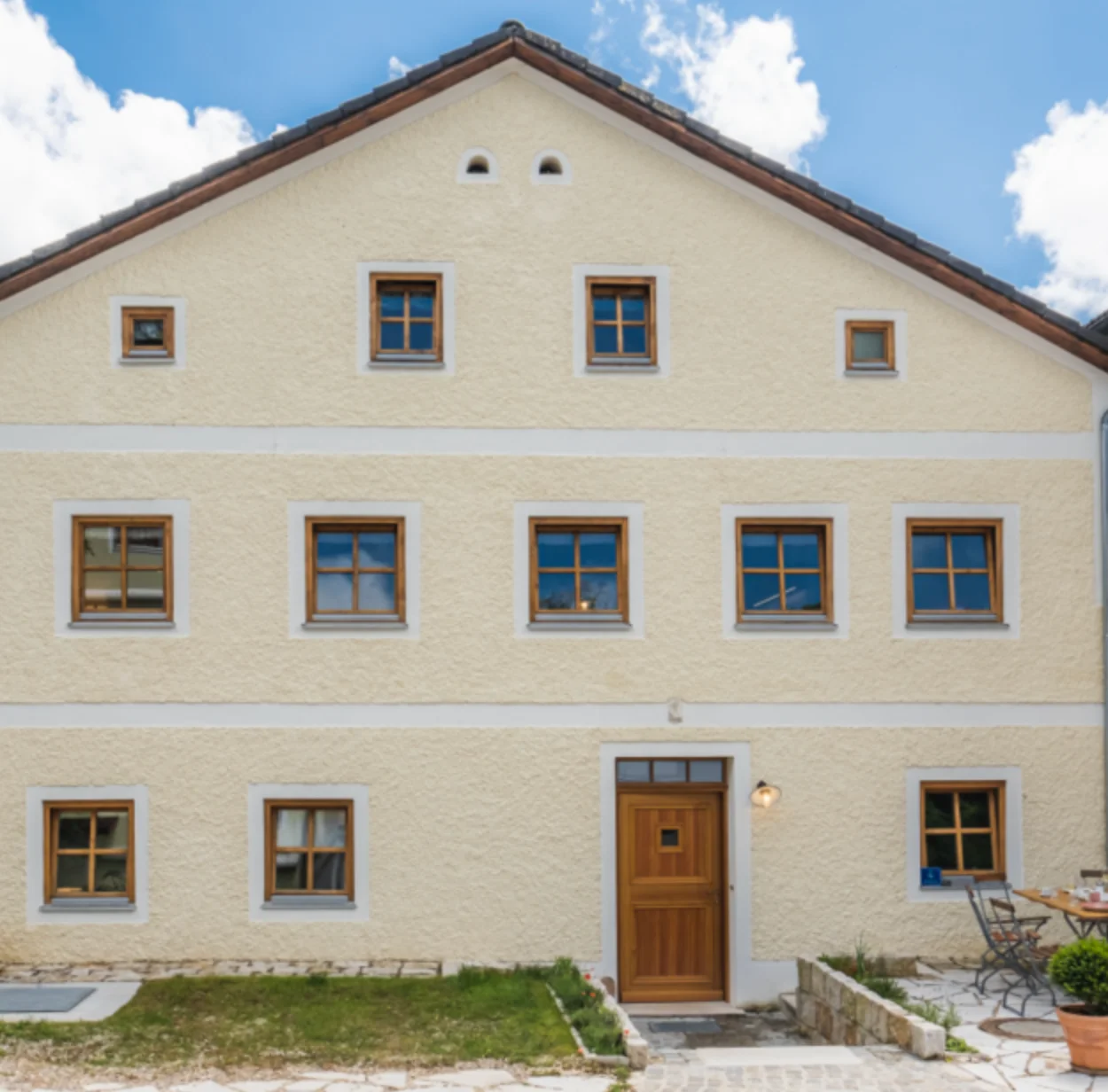 Zuverlässige Unterstützung für Ferienhaus in Inching (85137 Walting) gesucht – Bild